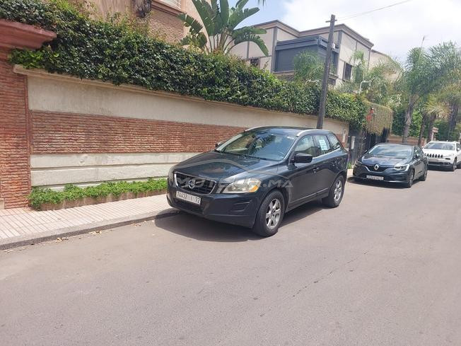 volvo xc60 D4 modèle novembre automatique  