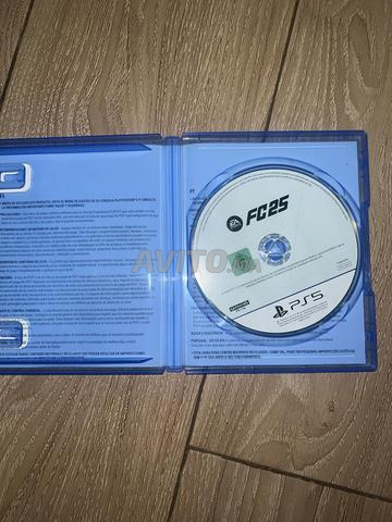FC25 PS5 en très bon état - 2