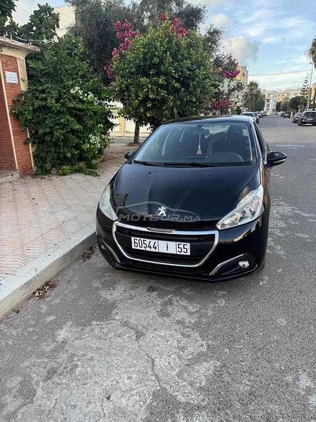 Peugeot 208 Diesel Manuelle 2018 à El Jadida
