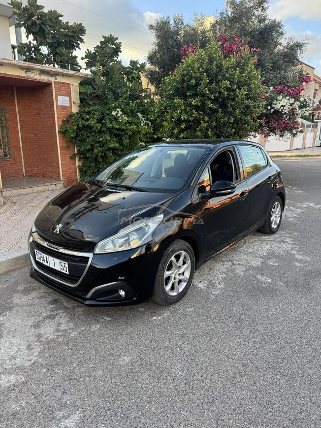 Peugeot 208 Diesel Manuelle 2018 à El Jadida