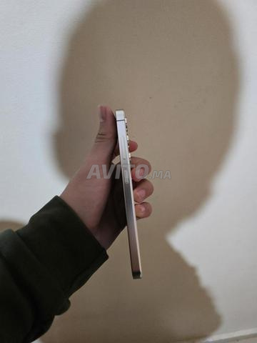 Samsung S24 - 2