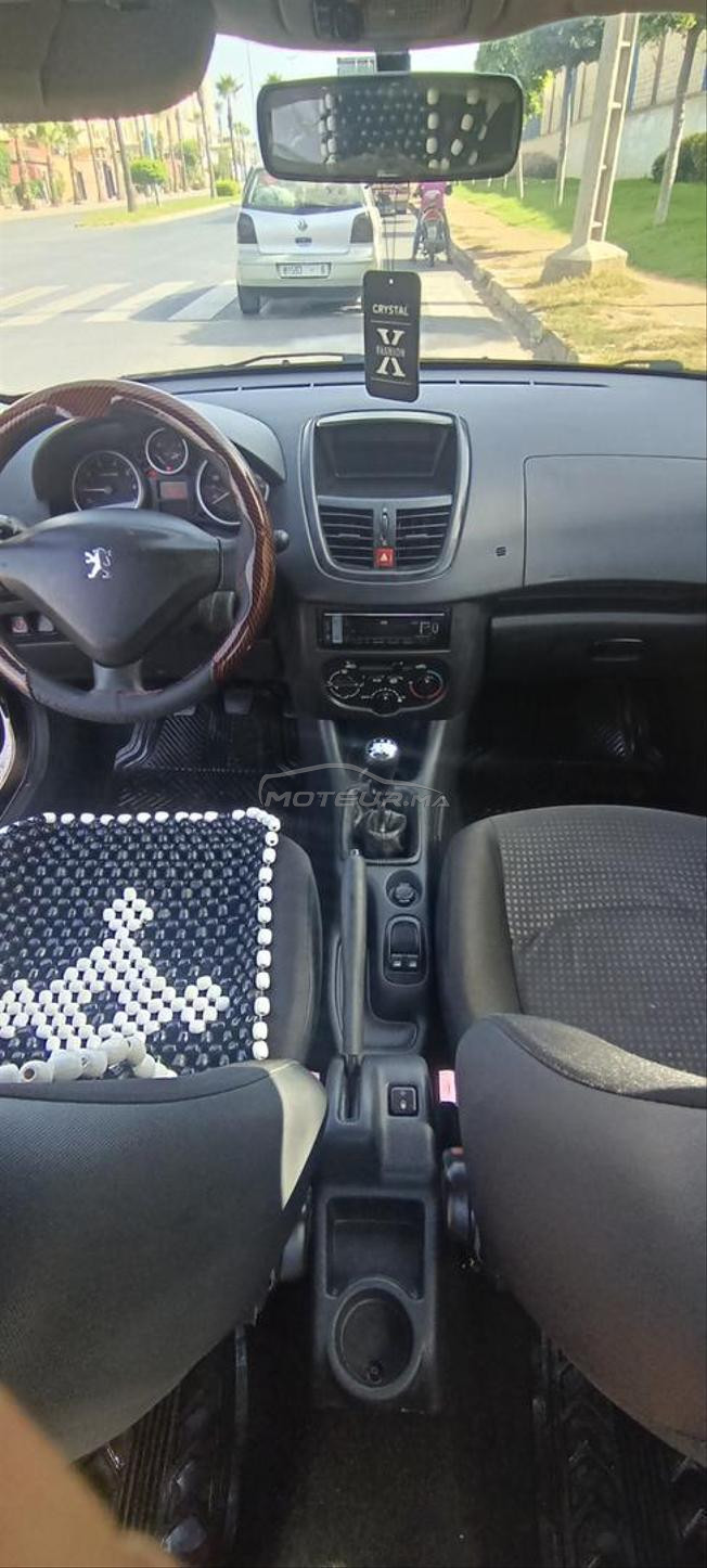 Peugeot 206 plus très bon état 
