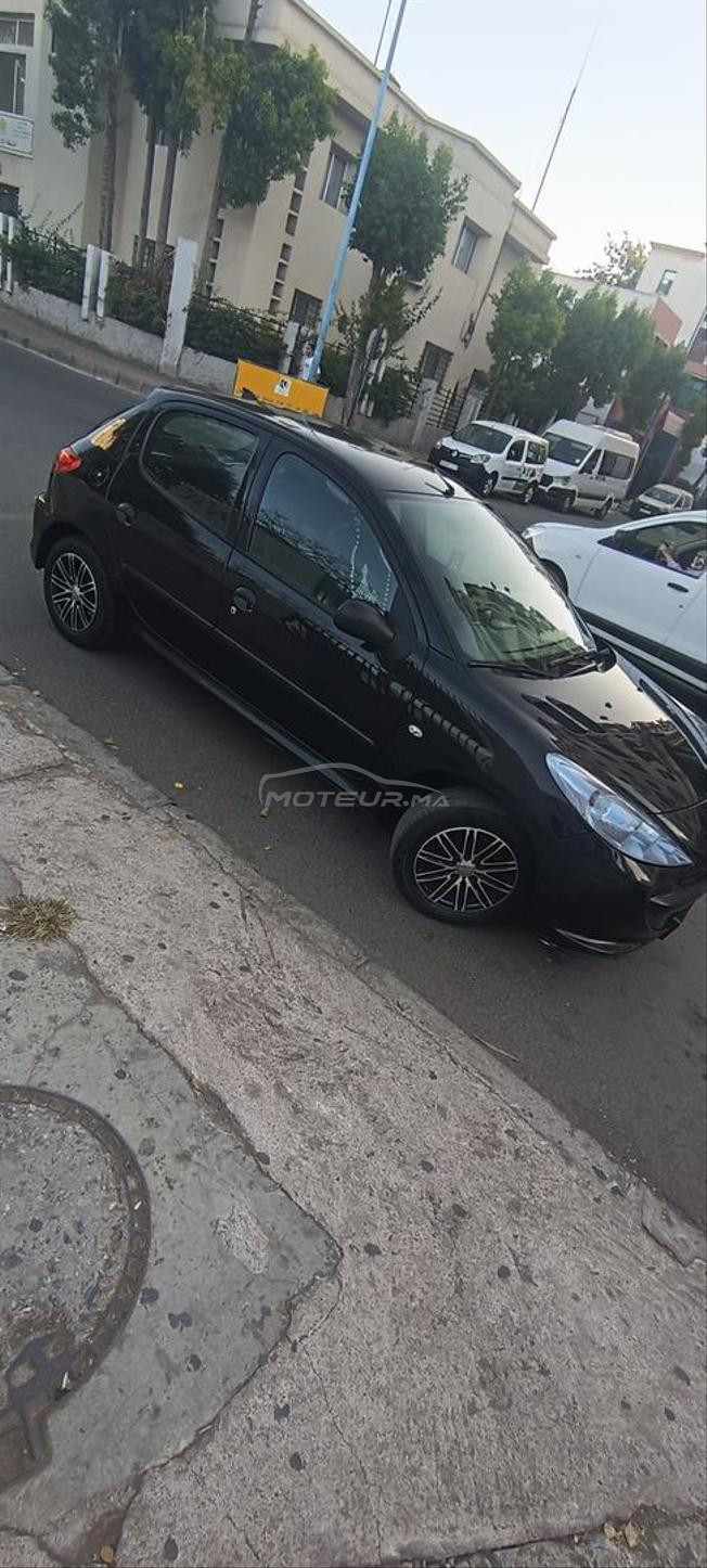 Peugeot 206 plus très bon état 