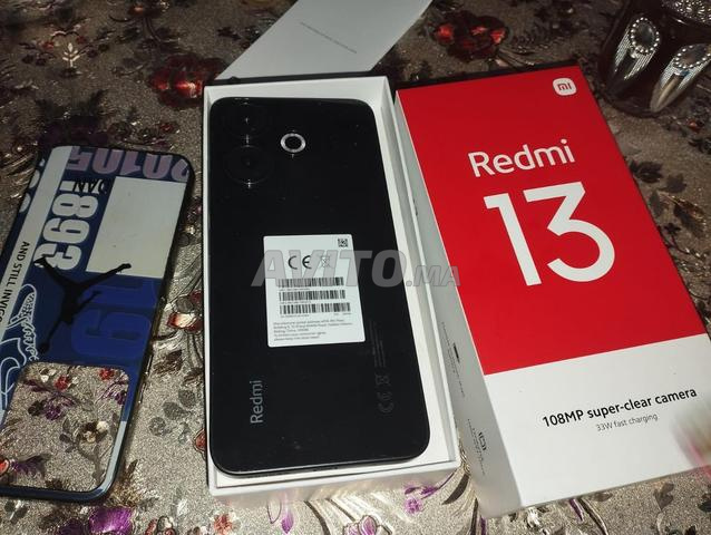 Redmi 13 bon état 256gb 8 ram batterie 🔋 5030mAh