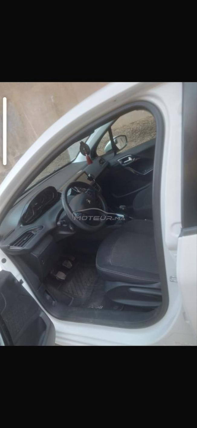 Peugeot 208 Diesel Manuelle 2019 à Marrakech