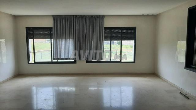 Appartement vide à louer - 2