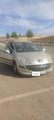 Peugeot 207 - 2