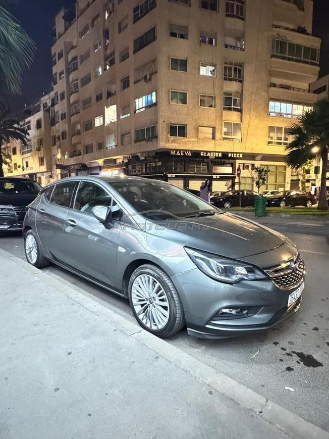 Opel Astra Diesel Manuelle 2020 à Casablanca