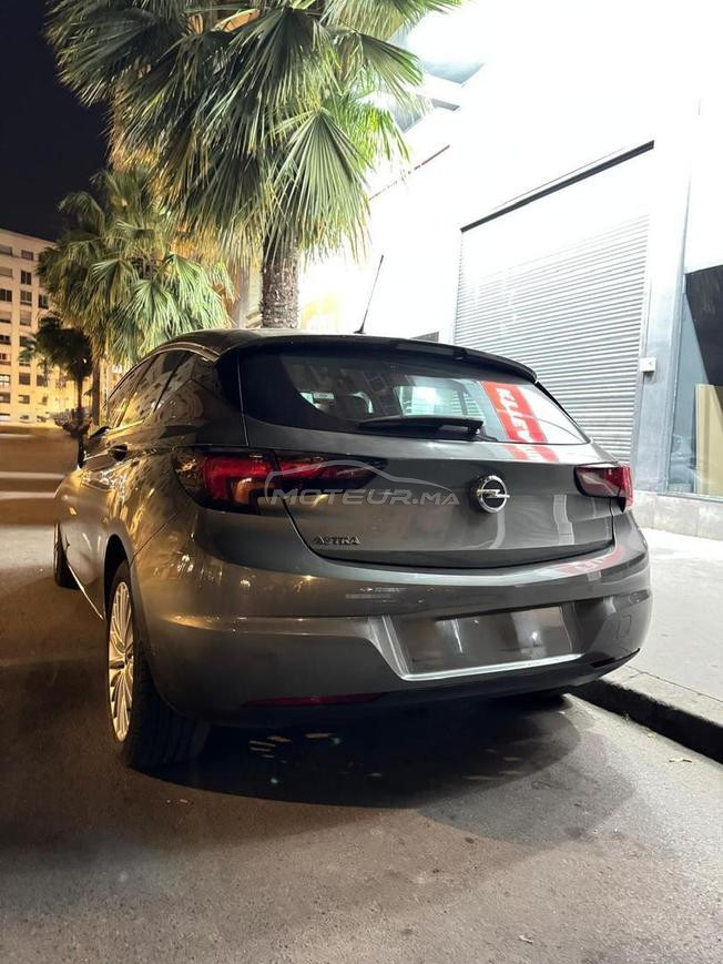 Opel Astra Diesel Manuelle 2020 à Casablanca