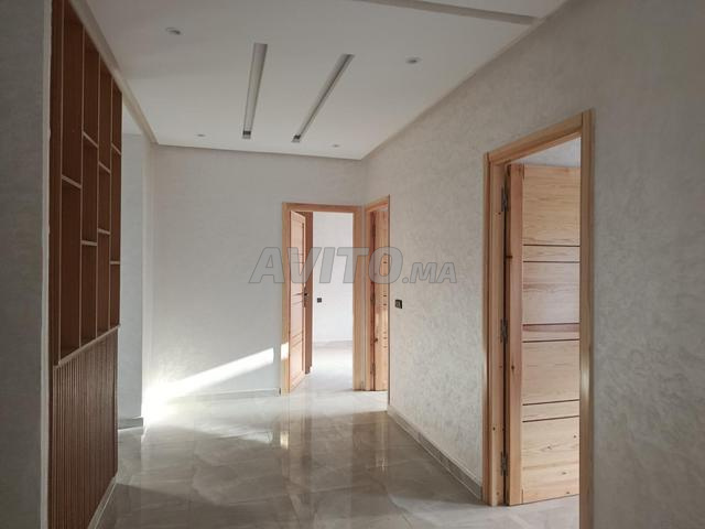 Appartement à vendre Droj Sipari 1er ou 2ème étage bienvenue trois chambres salon