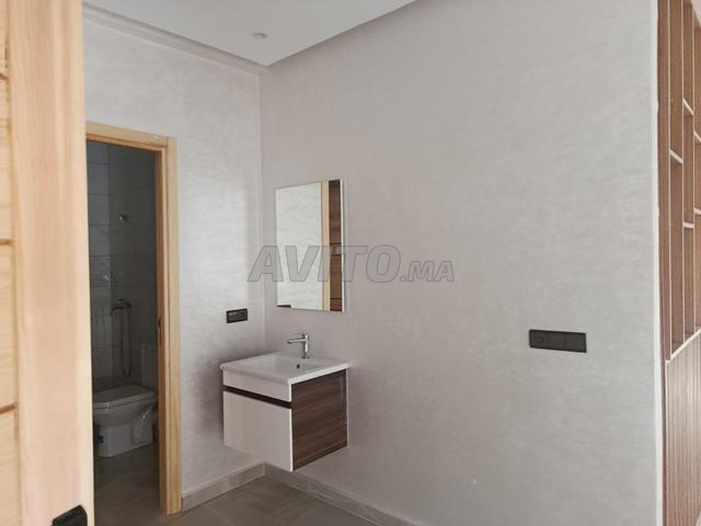 Appartement à vendre Droj Sipari 1er ou 2ème étage bienvenue trois chambres salon