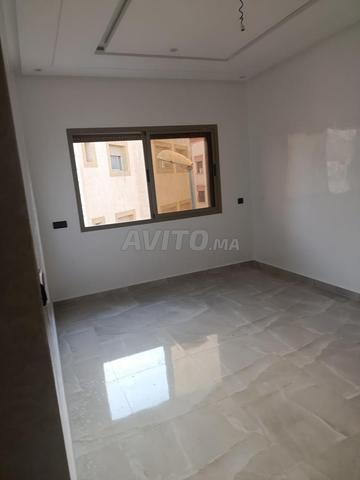 Appartement à vendre Droj Sipari 1er ou 2ème étage bienvenue trois chambres salon