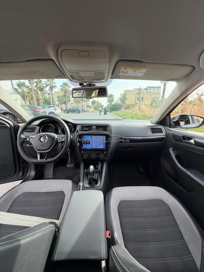 voiture volswagen jetta 1.6 bon état à vendre 