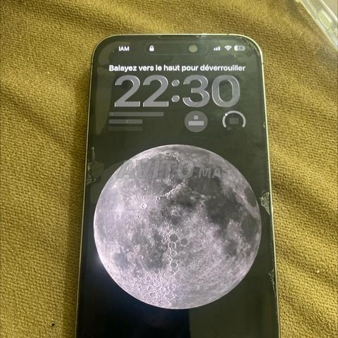 14 Pro Max à vendre 256 Go 3 mois d'utilisation en excellent état - 2