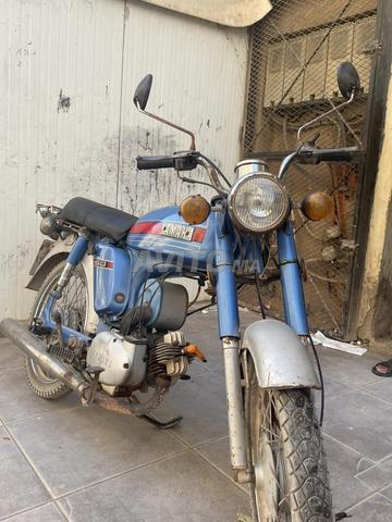 Moto Yamaha encore propre - 2