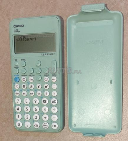 آلة حاسبة FX-92 للكلية