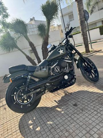 Harley Aron 883 - 2