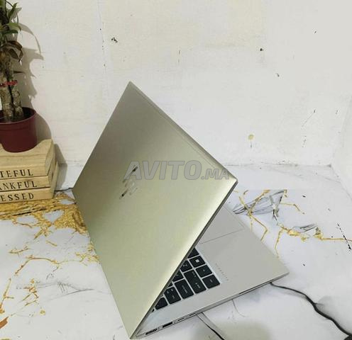 كمبيوتر محمول HP i5 الجيل العاشر 256 SSD 8 RAM