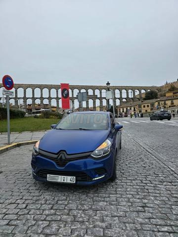 Renault Clio Diesel Manuelle 2019 à Tanger - 2