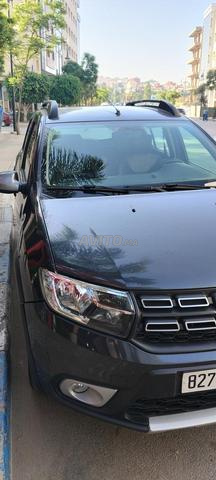 VOITURE ÉCONOMIQUE, PREMIÈRE MAIN