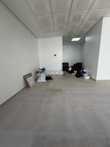 Plateaux bureaux 4700dhs r noire casa - 2