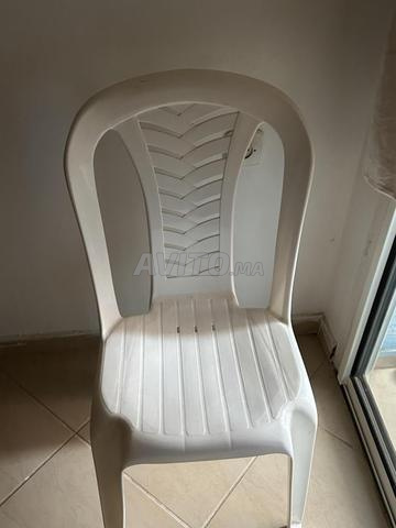 Deux chaises - 2