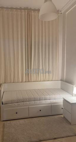 Lit banquette IKEA avec 2 matelas - comme neuf - 2
