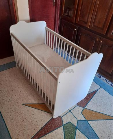 Lit Bébé 3 niveaux avec Matelas Médical - 2