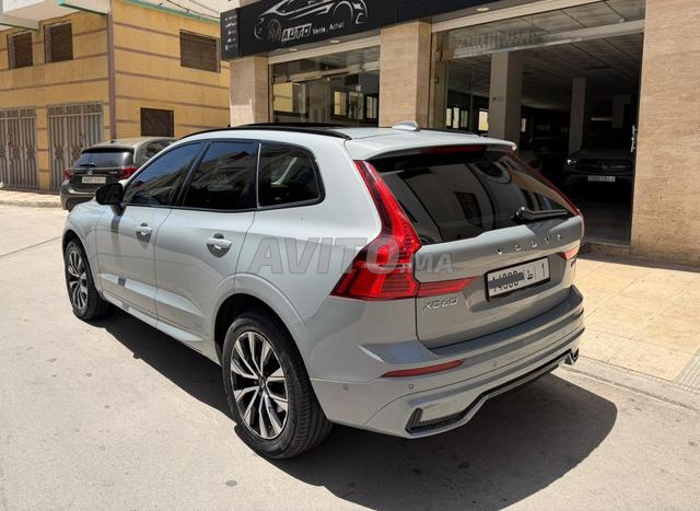 VOLVO XC 60 2024
