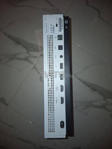 Xbox One S 1T - 2