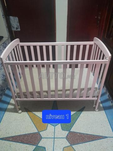 Lit Bébé 4 niveaux avec Matelas Médical - 2