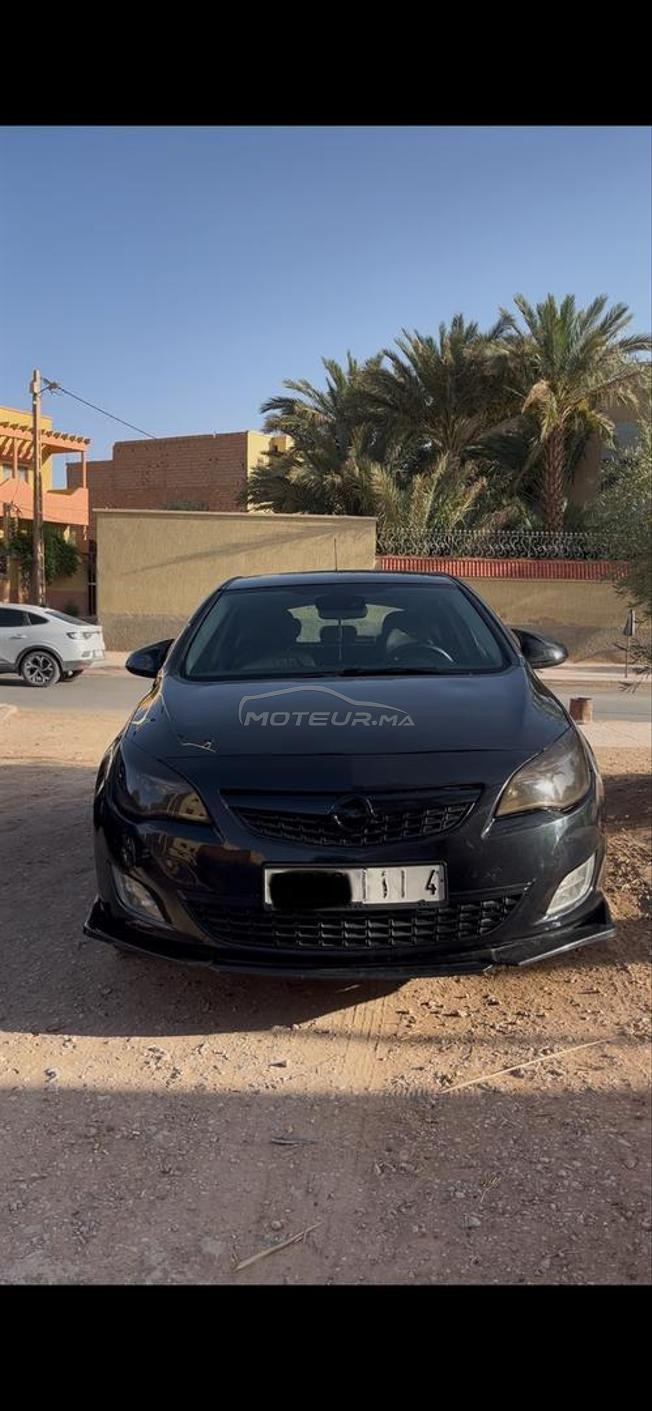 Opel Astra J Cosmo phase Il modèle 2012