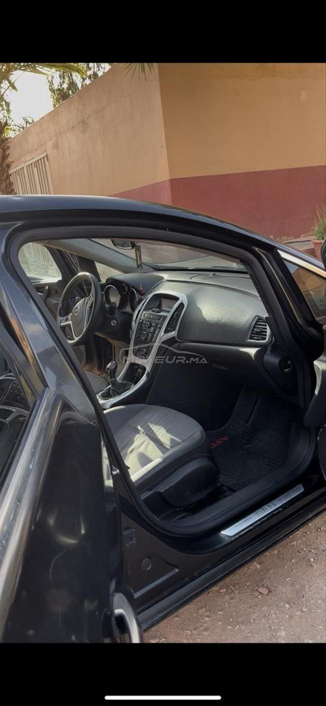 Opel Astra J Cosmo phase Il modèle 2012