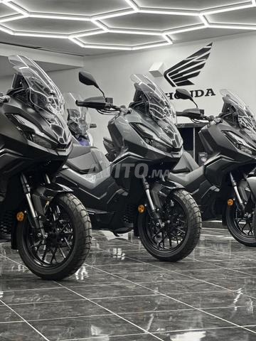 HONDA ADV 350 Gris Iridium 2026 PACK PREMIUM