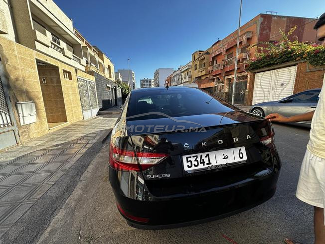 Skoda Superb Diesel Automatique 2021 à Casablanca