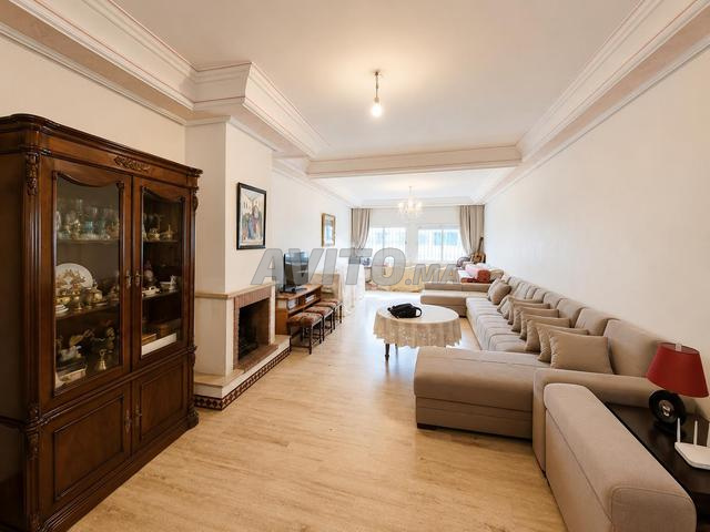 Appartement à vendre 116 m² à Casablanca Hopitaux - 2