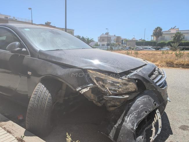 Open Insignia accidenté model 2010