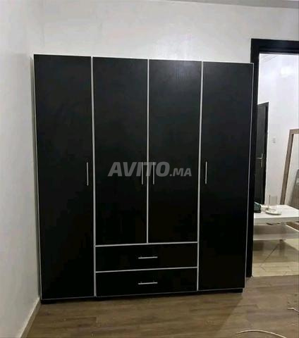 بلاكار كبير جدا بأربعة أبواب