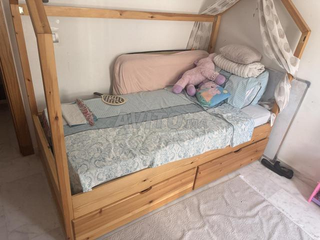 Lit cabane avec matelas neuf - 2