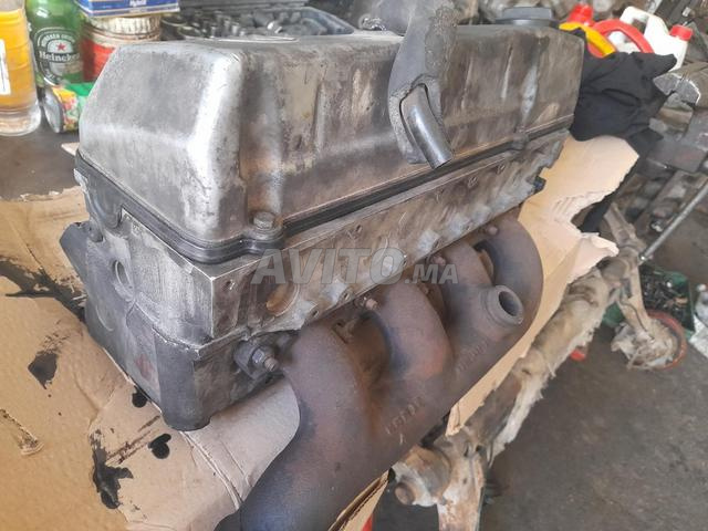 Culasse Mercedes 190d 2.0 litres et Classe C200