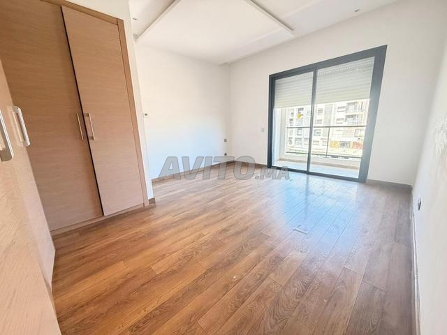 Appartement vide à Prestigia - 2