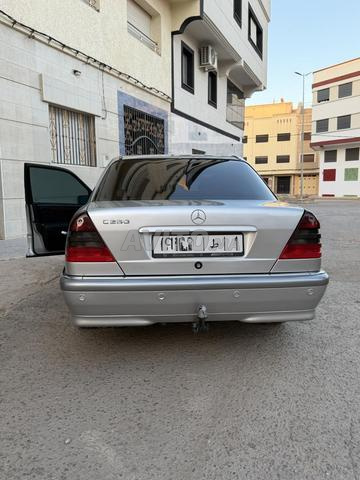 مرسيدس-بنز 280 بنزين أوتوماتيك 2000 في الناظور - 2