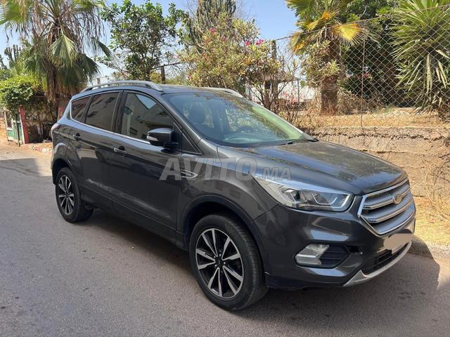 Ford Kuga - 2
