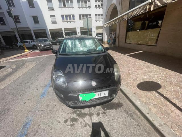 Fiat Punto Diesel Manuelle 2013 à Temara - 2