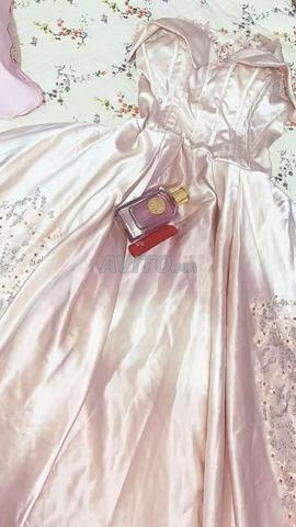 Robe de fiançailles ou robe de mariée faite main en tissu original - 2