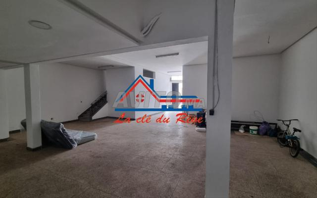 À Louer – Grand Local de 290 m² – Hay El Menzeh Rabat
