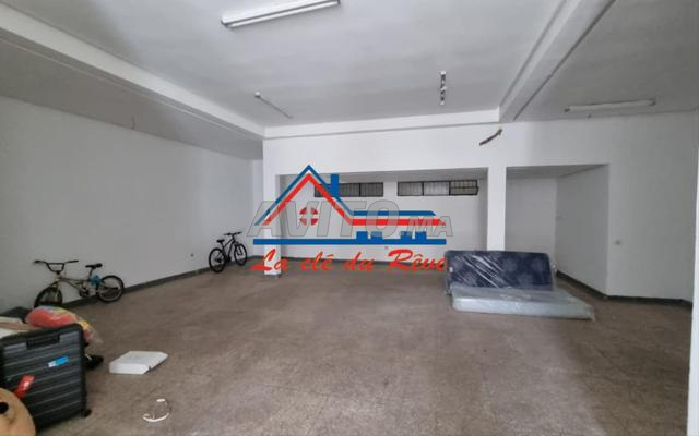 À Louer – Grand Local de 290 m² – Hay El Menzeh Rabat - 2