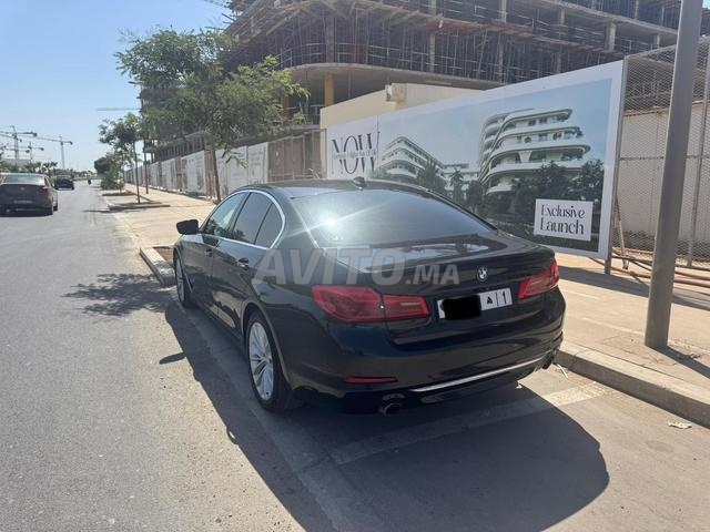 BMW Série 5 Luxe - 2