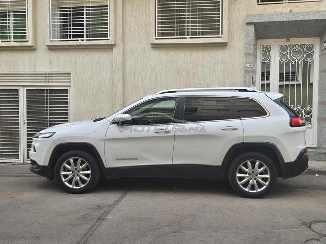 jeep cherokee 2016 limited (full option)