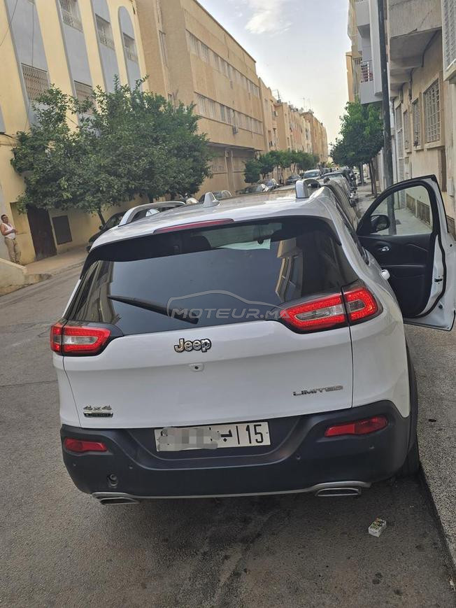 jeep cherokee 2016 limited (full option)